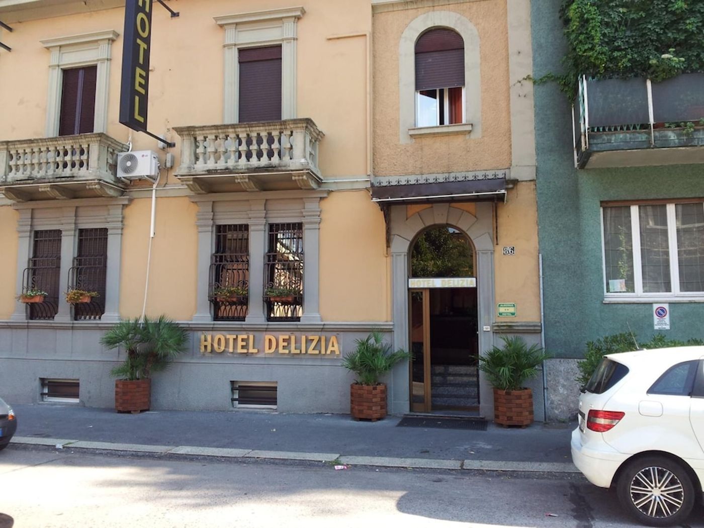 expedia-3163597-2