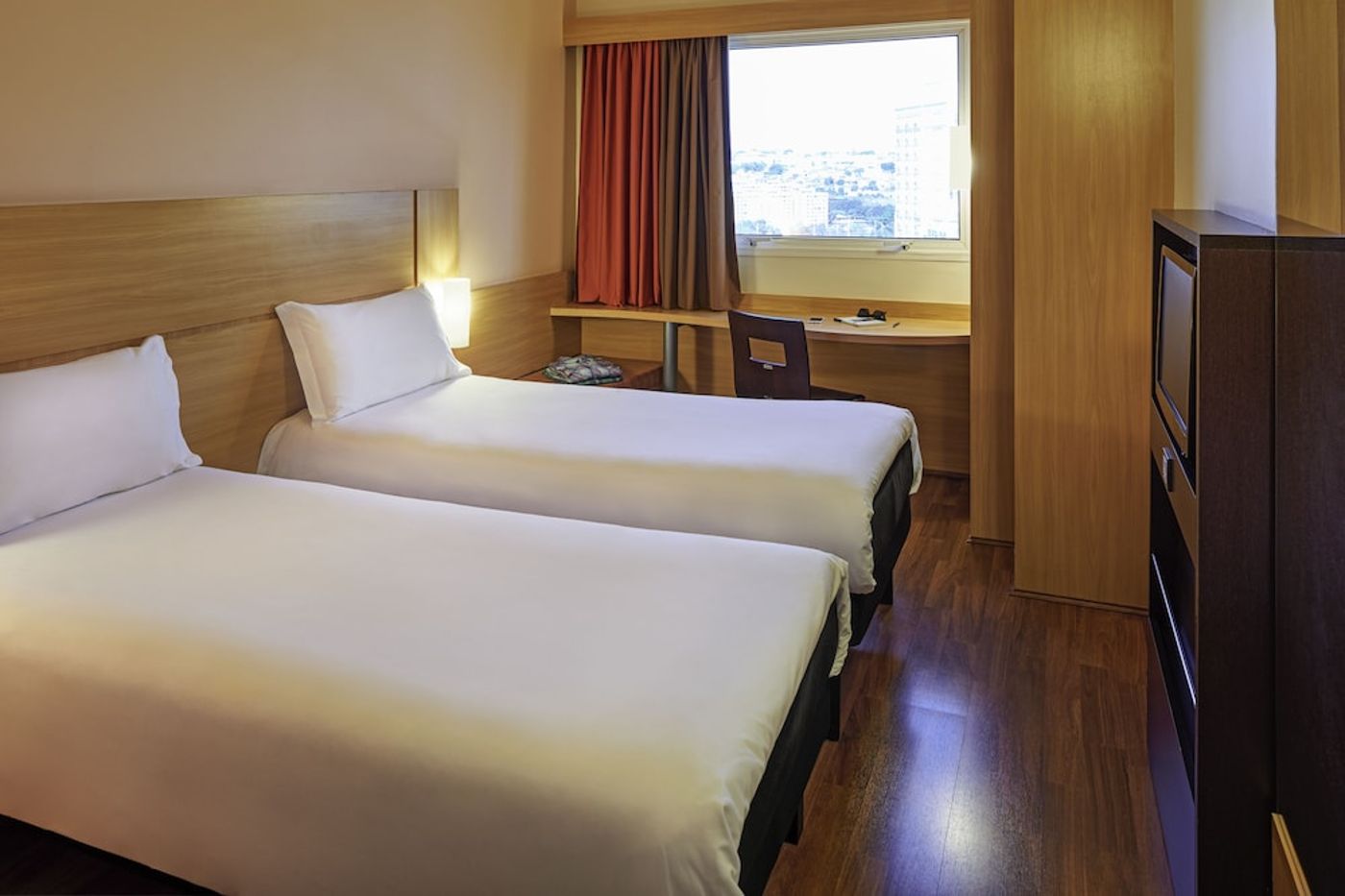 expedia-3159994-23
