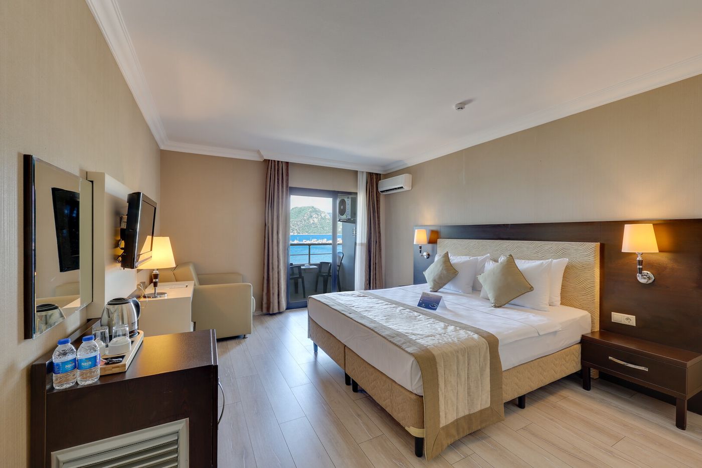 Faros Premium Beach Adults Only 16+