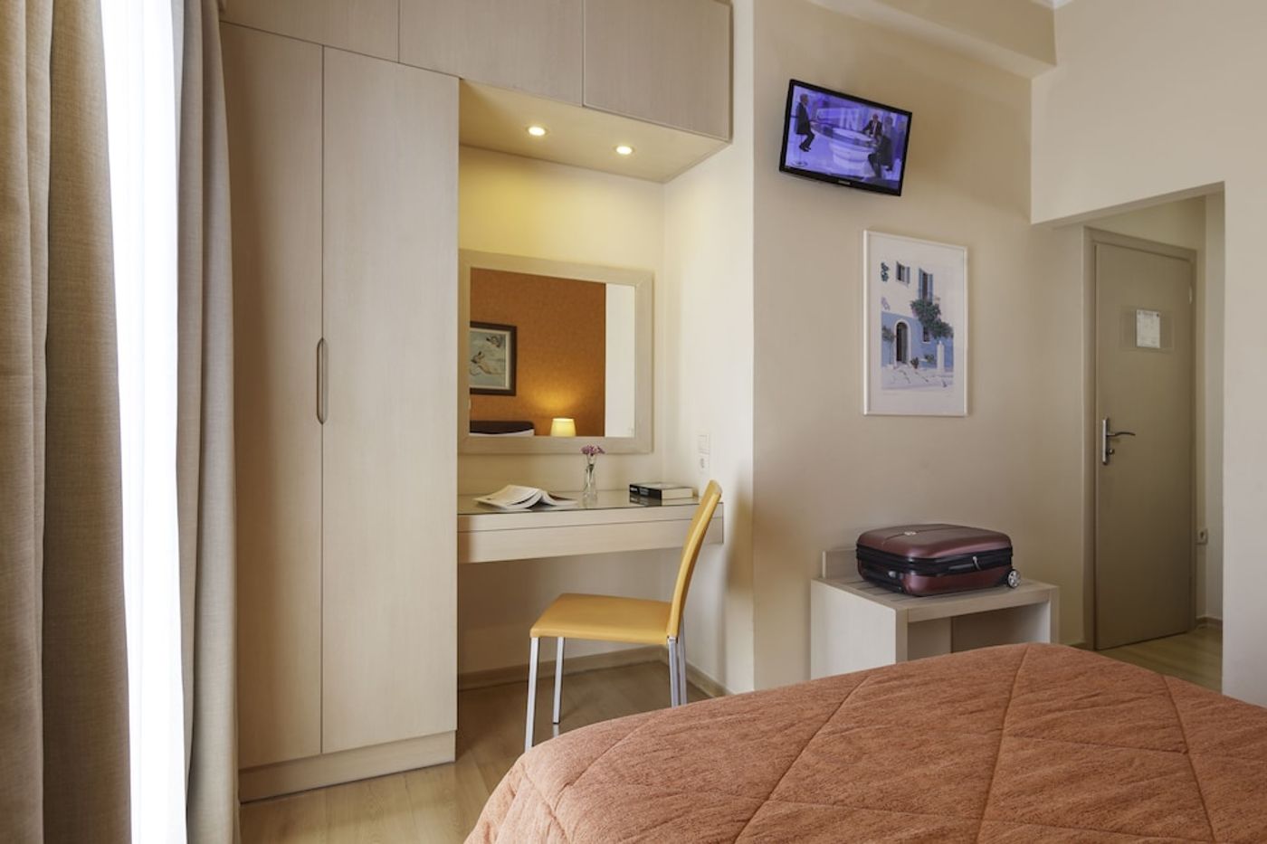 expedia-3163308-12