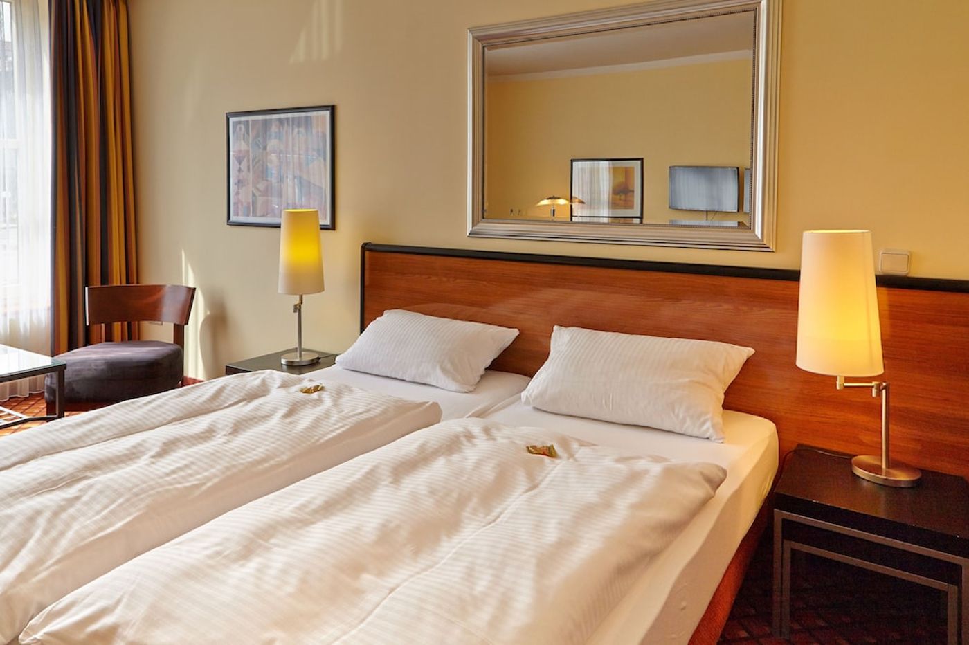 expedia-3163228-25