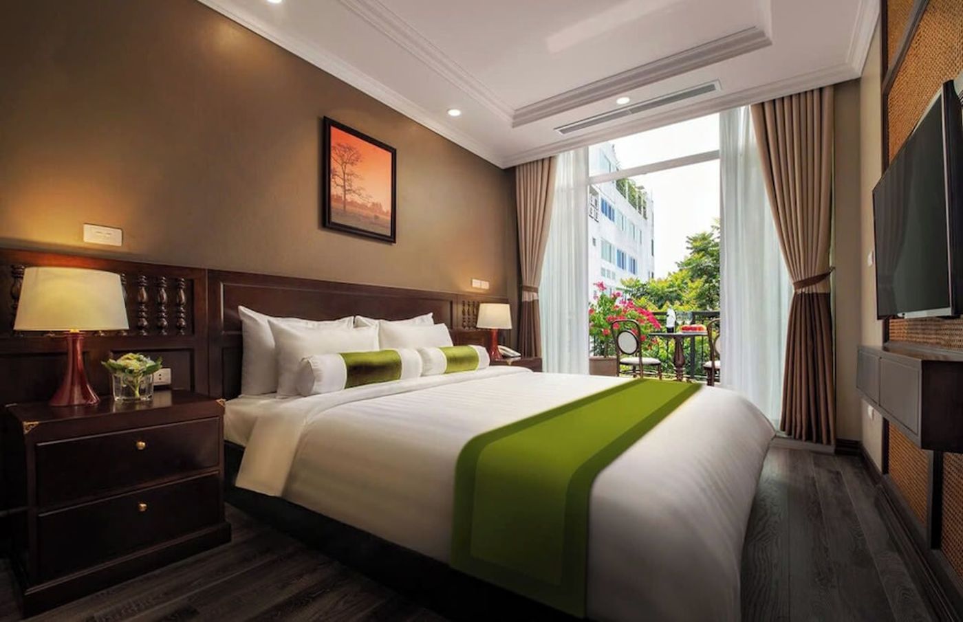 expedia-3163057-22