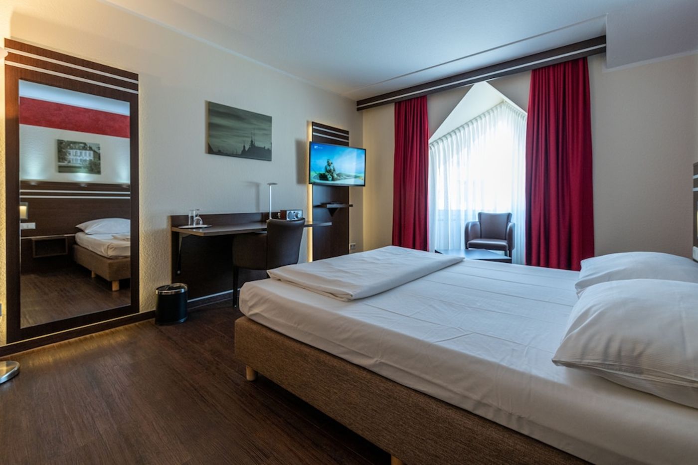 expedia-3165935-9