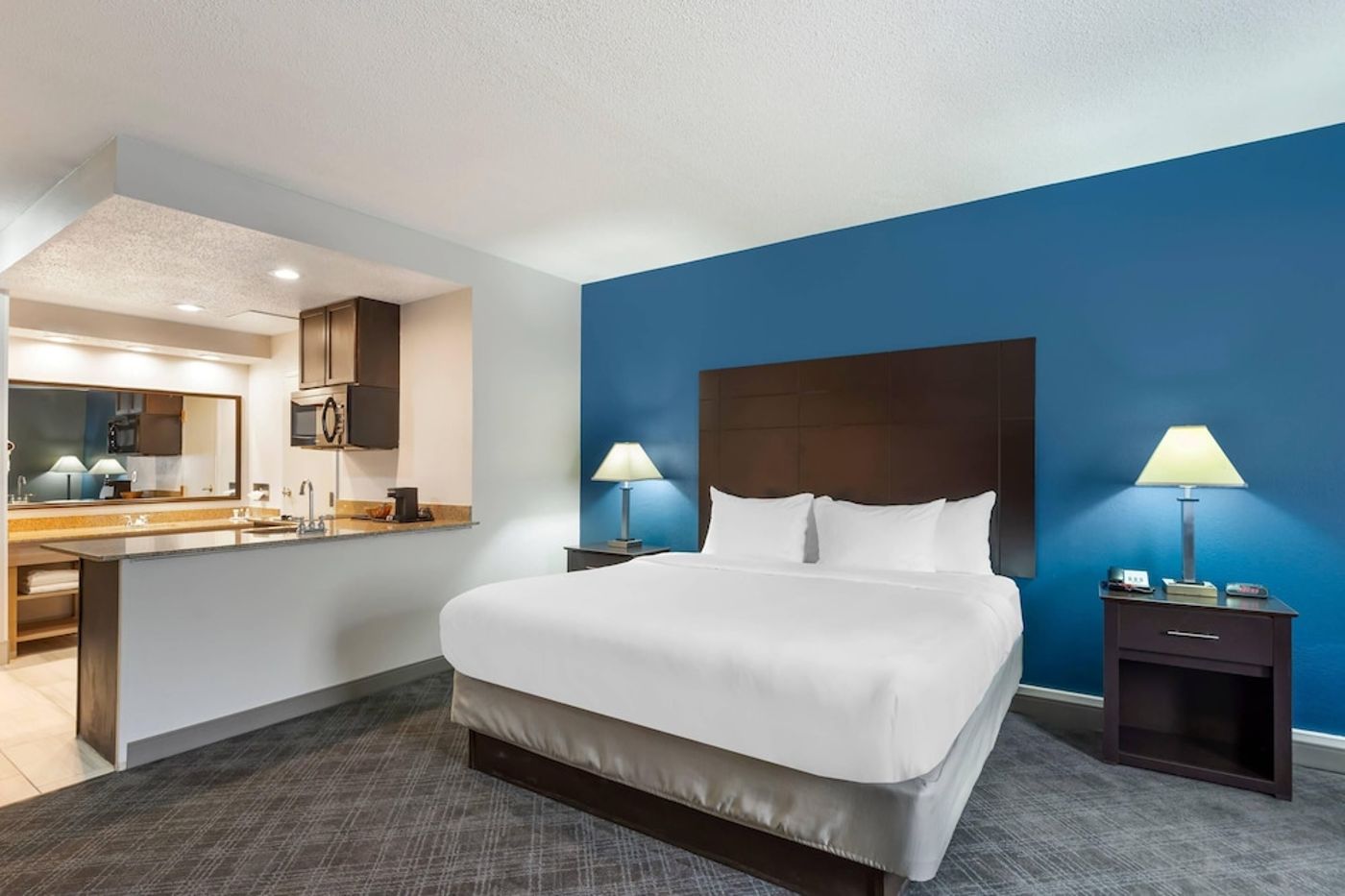 expedia-3162115-27