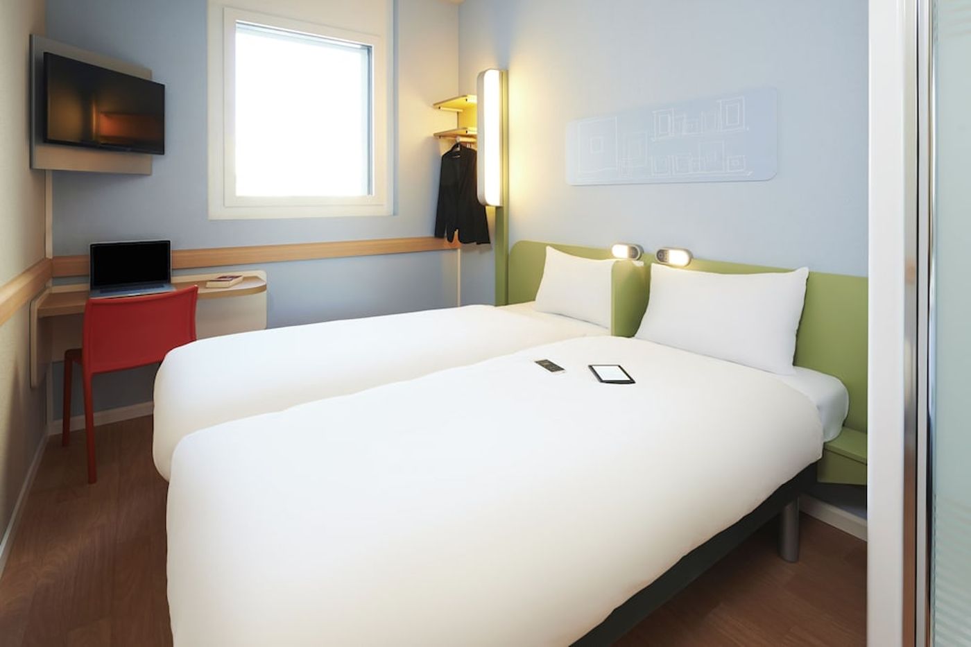 expedia-3165677-10