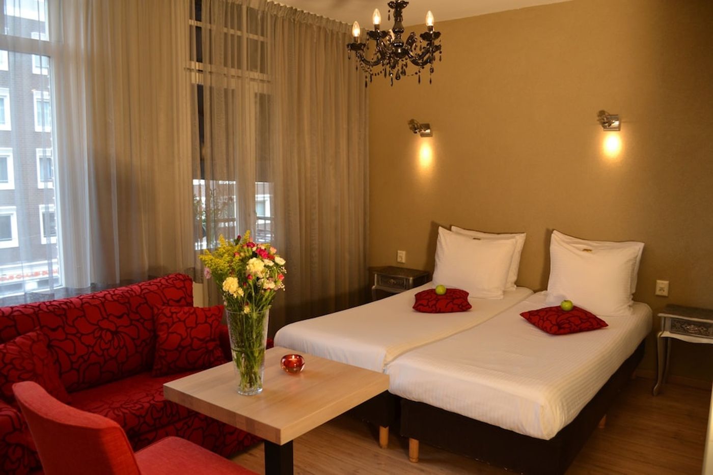 expedia-3165144-21