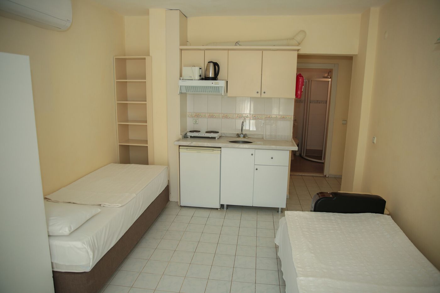 Life Apartments