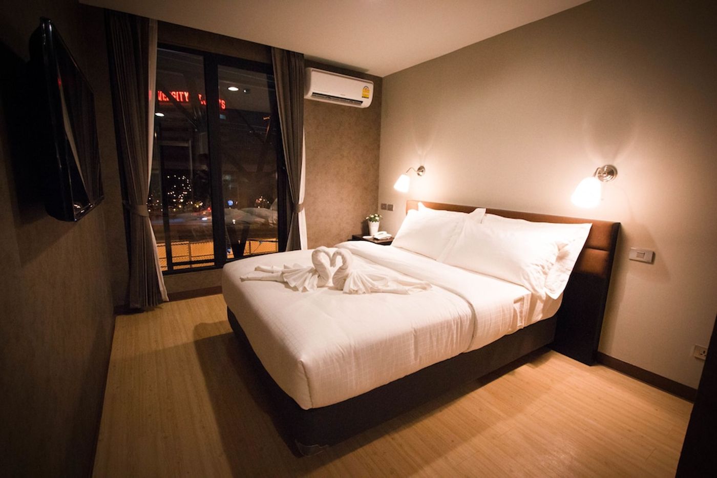 expedia-3165229-2