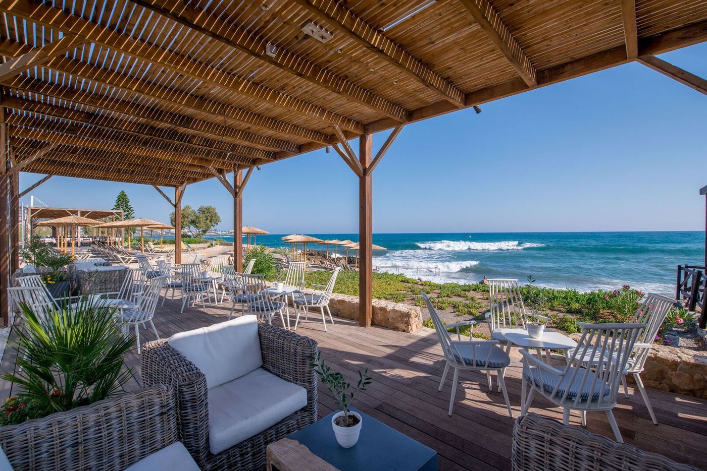 Cactus Bay Hotel