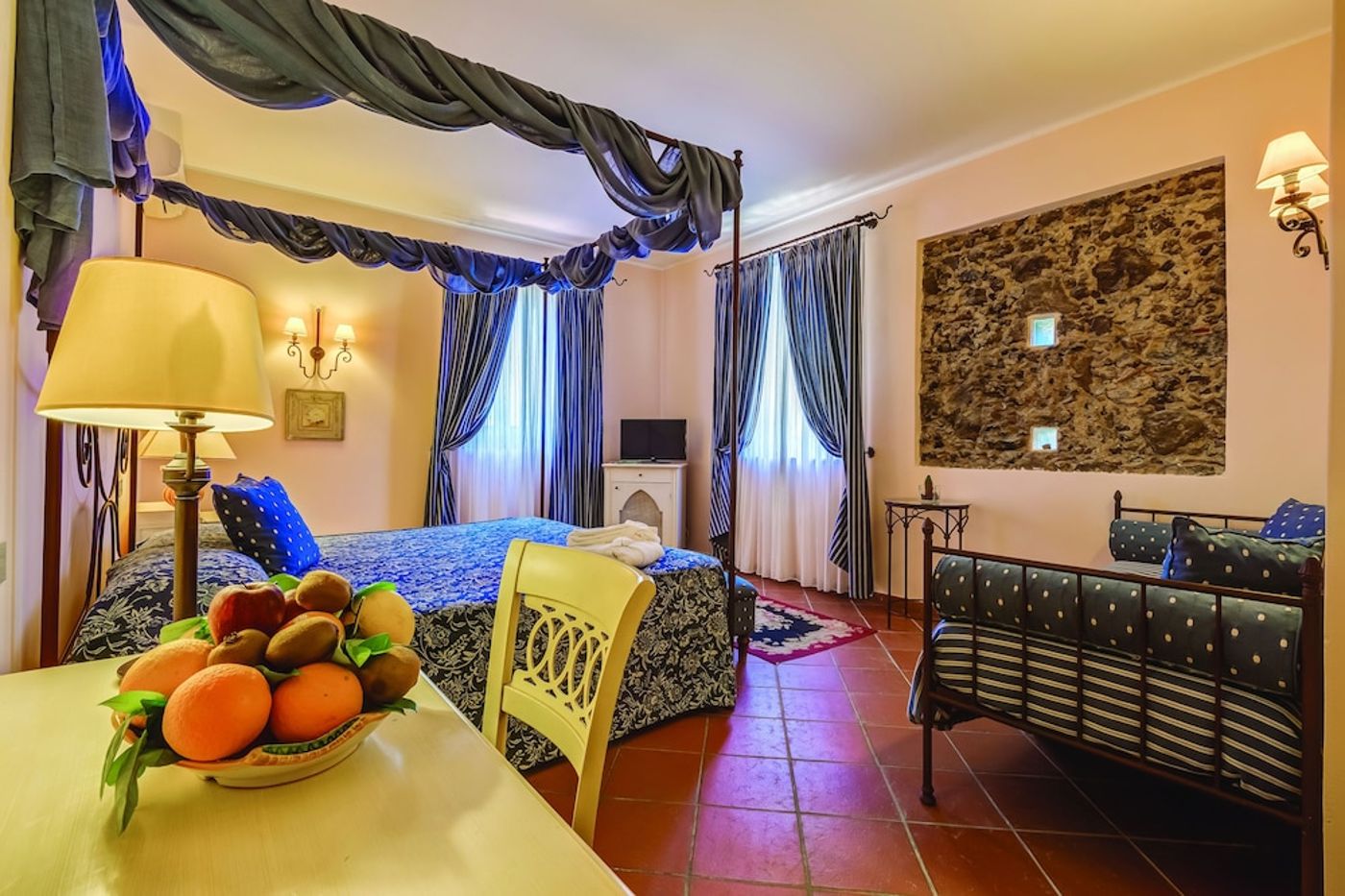 expedia-3166788-12