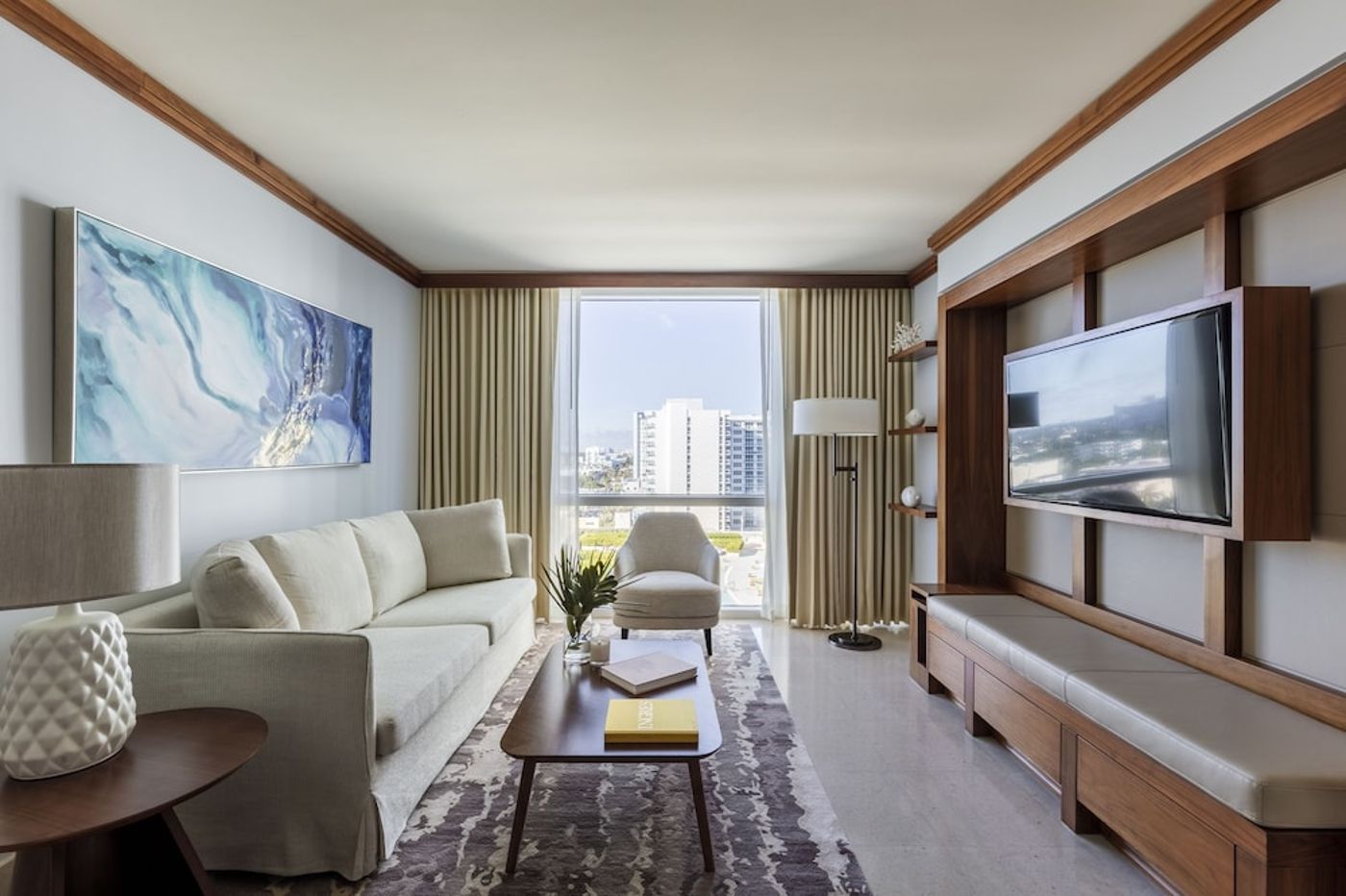 expedia-3159880-29
