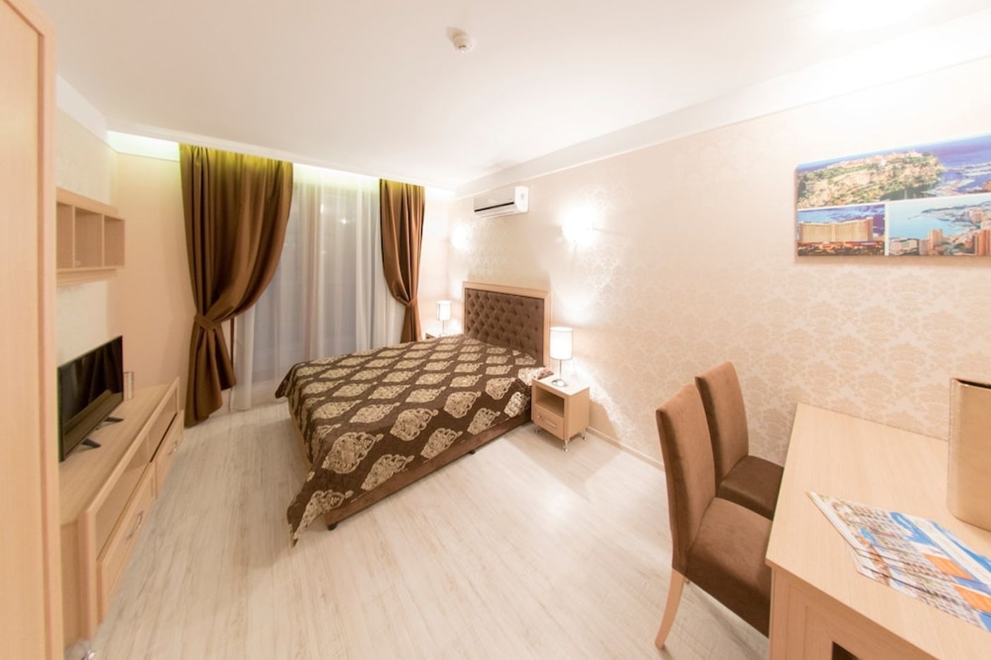 expedia-3166116-13
