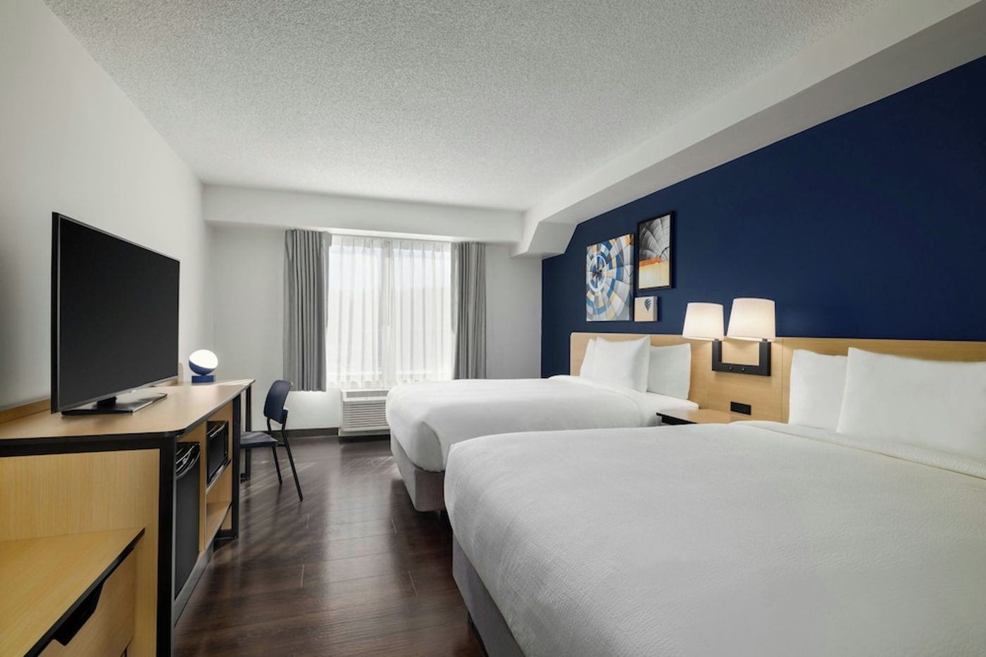 expedia-3158071-5