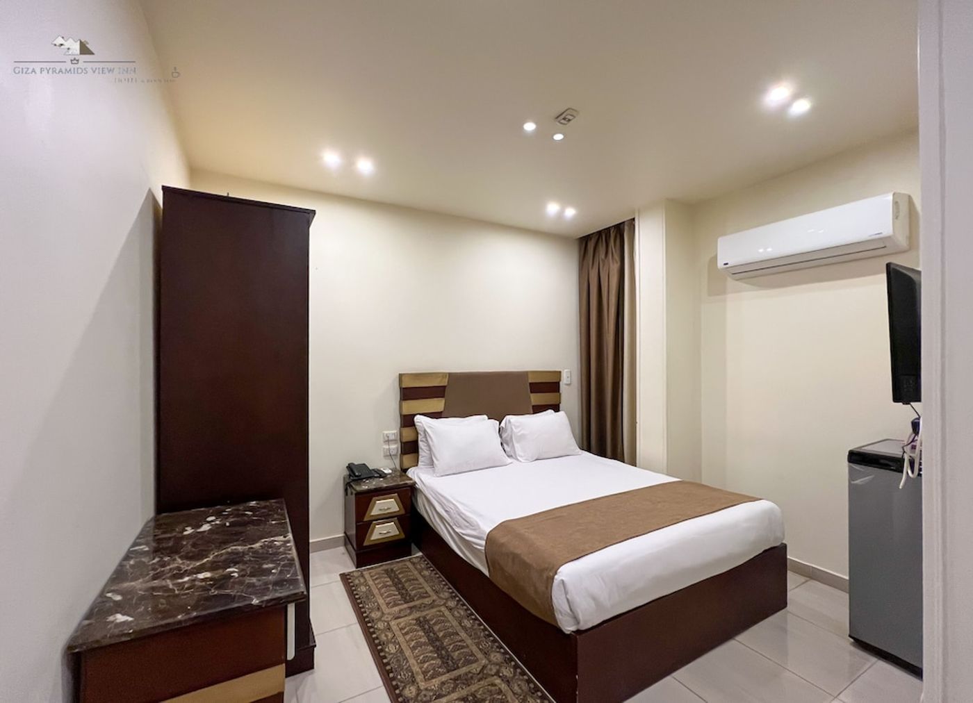 expedia-3162989-9