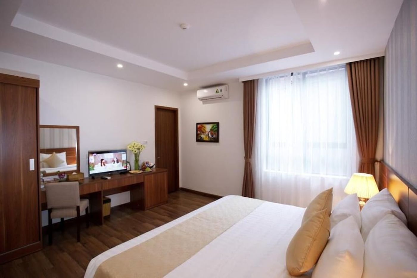 expedia-3163061-6