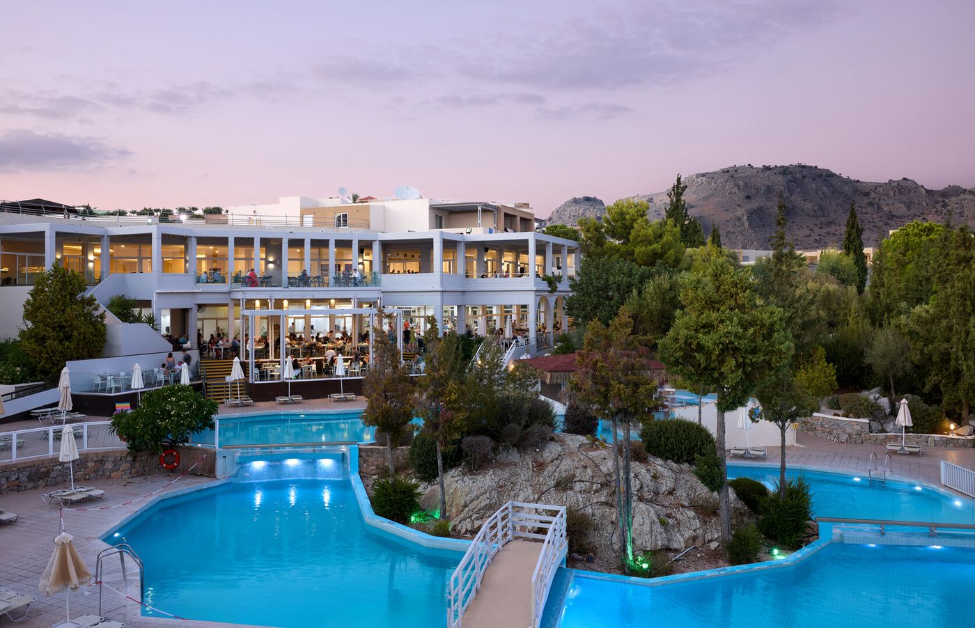 Kiotari Miraluna Beach Resort