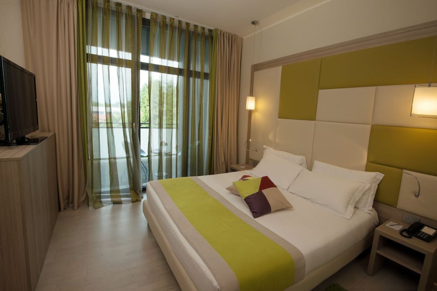 expedia-3163532-22