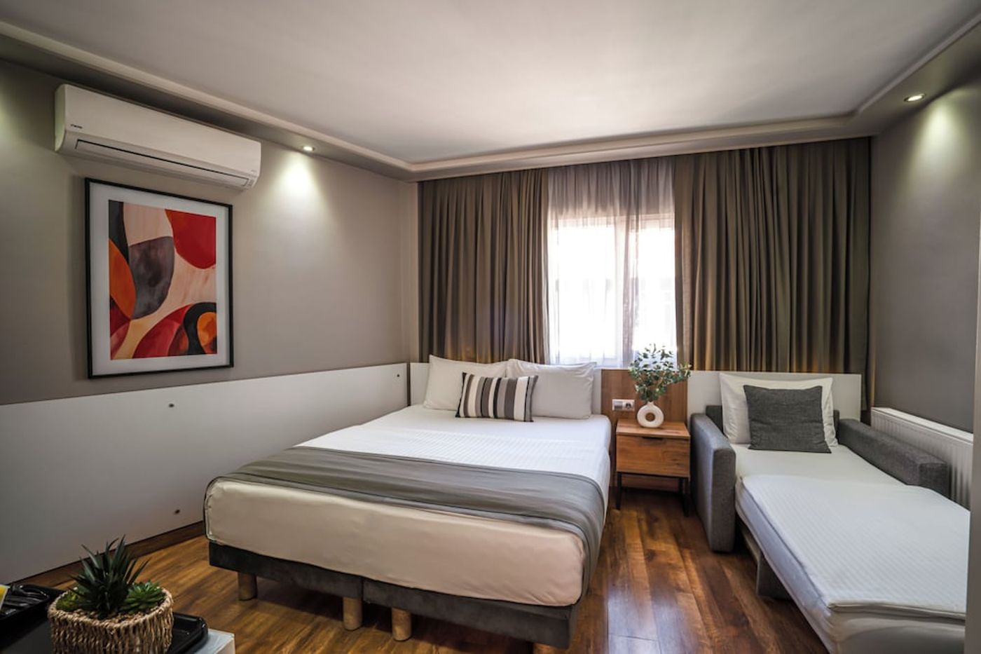 expedia-3161857-11