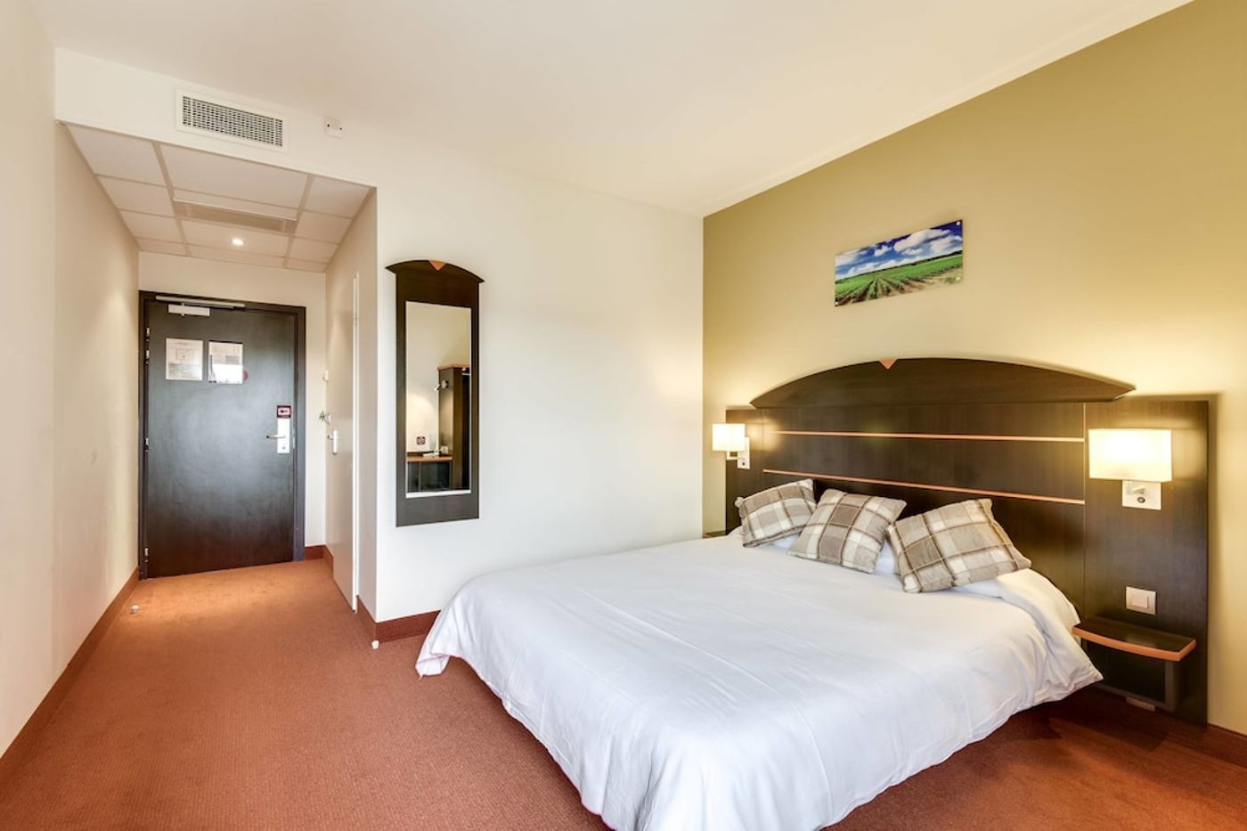 expedia-3161684-1