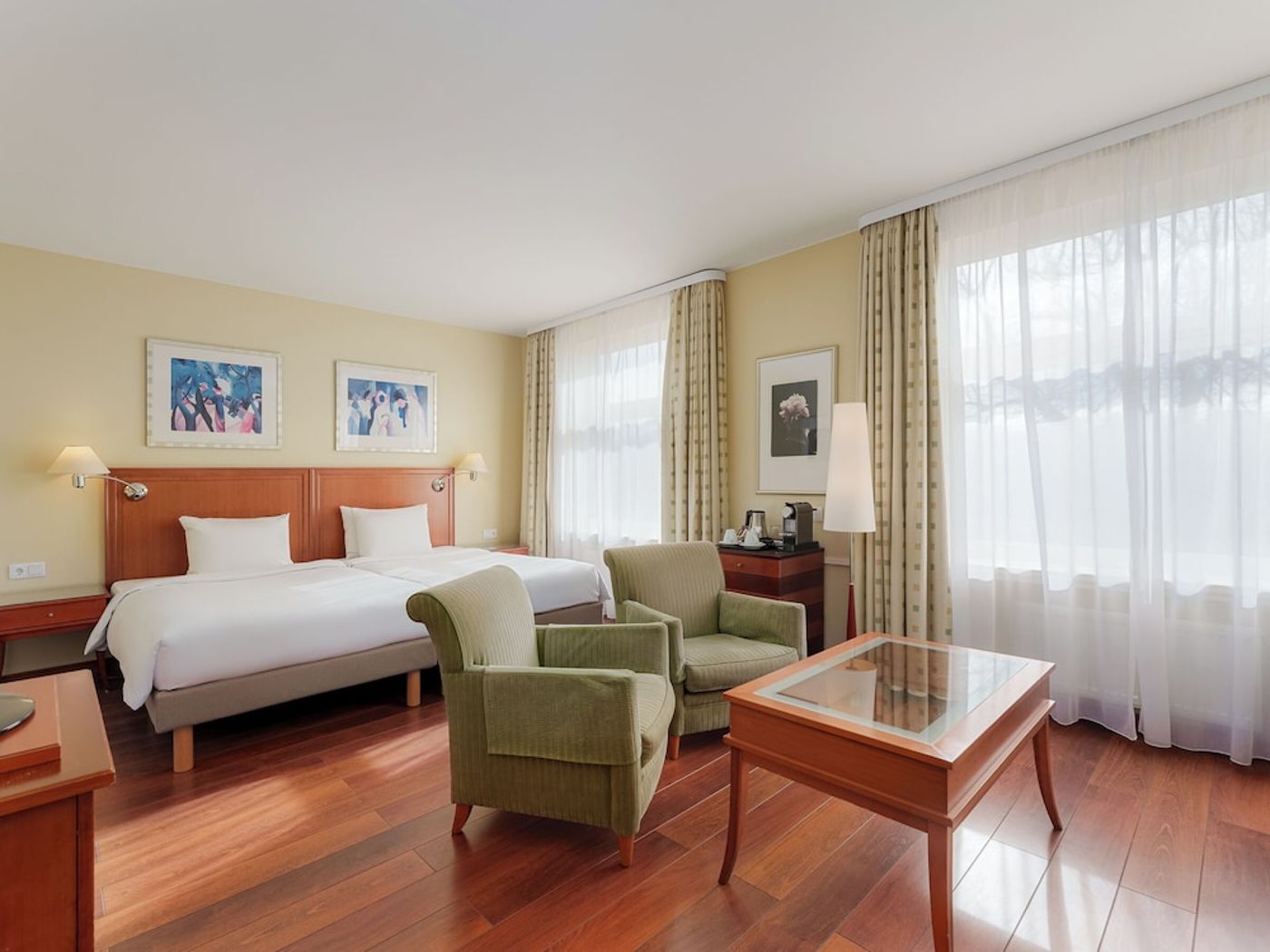 expedia-3163795-3