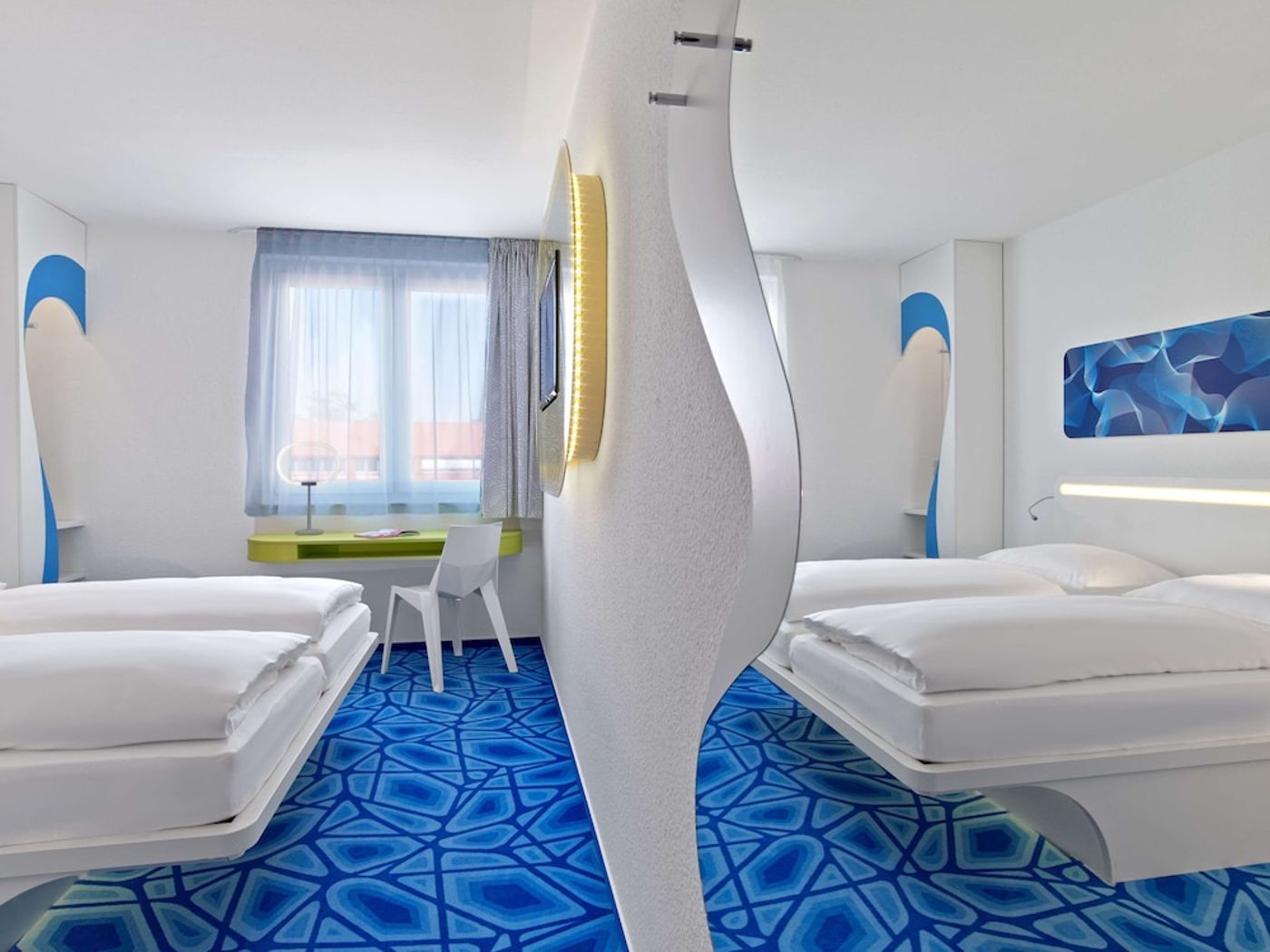 expedia-3159810-13