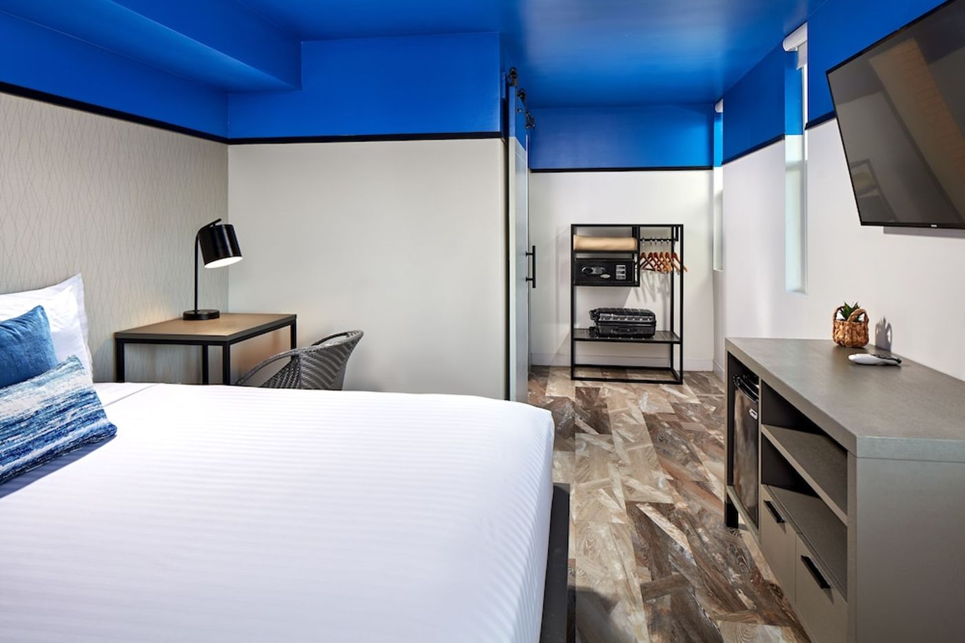 expedia-3163668-9