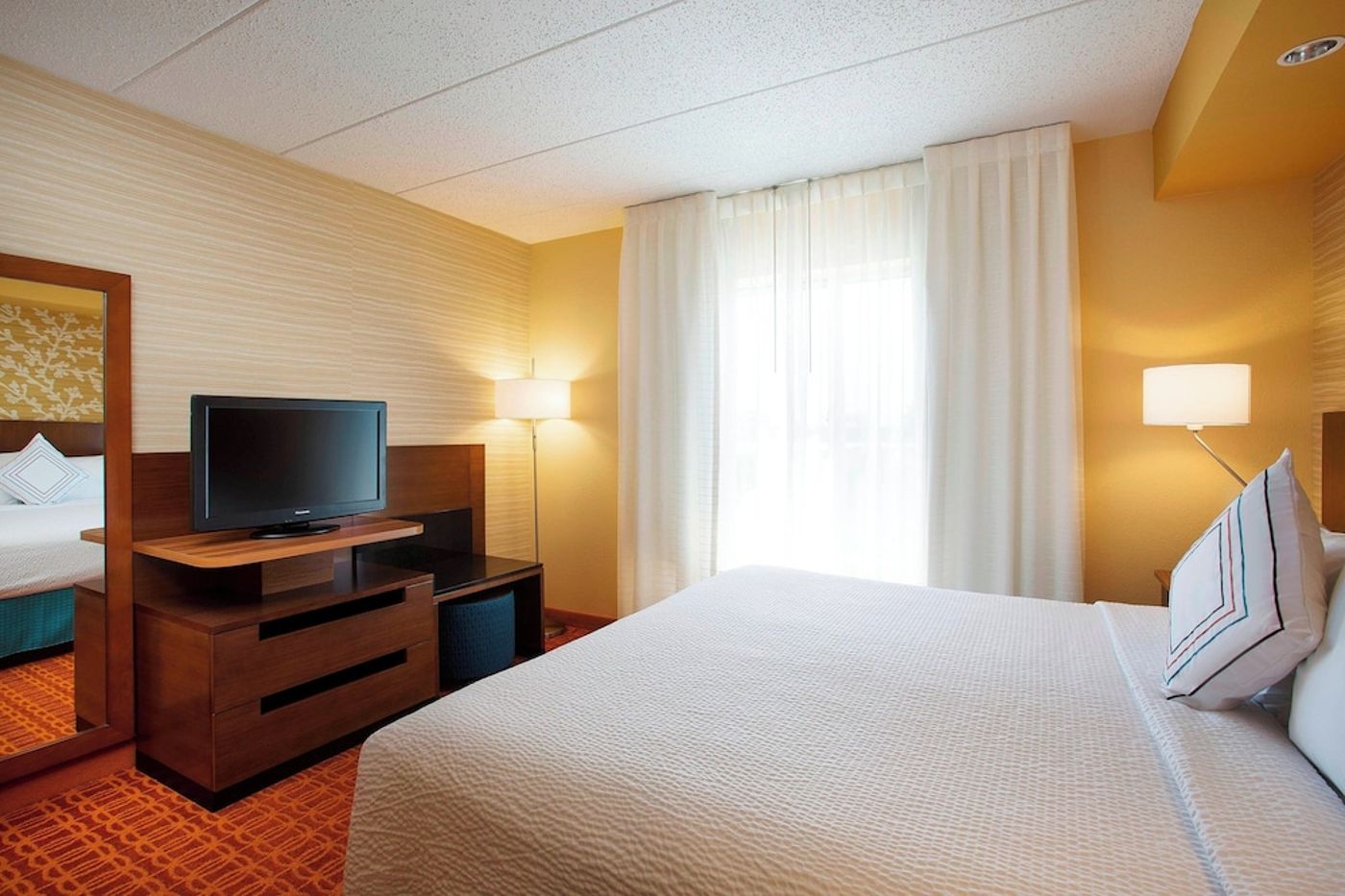 expedia-3159432-10
