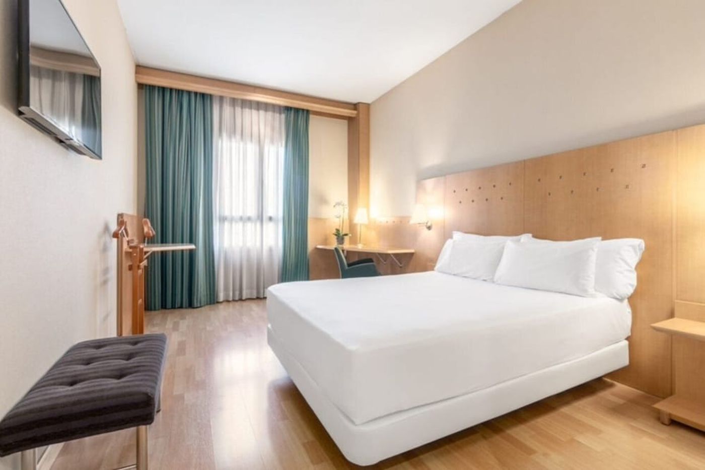 expedia-3160891-15