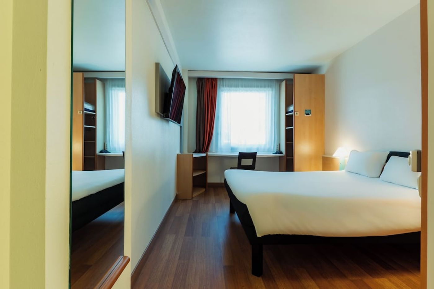 expedia-3165915-23
