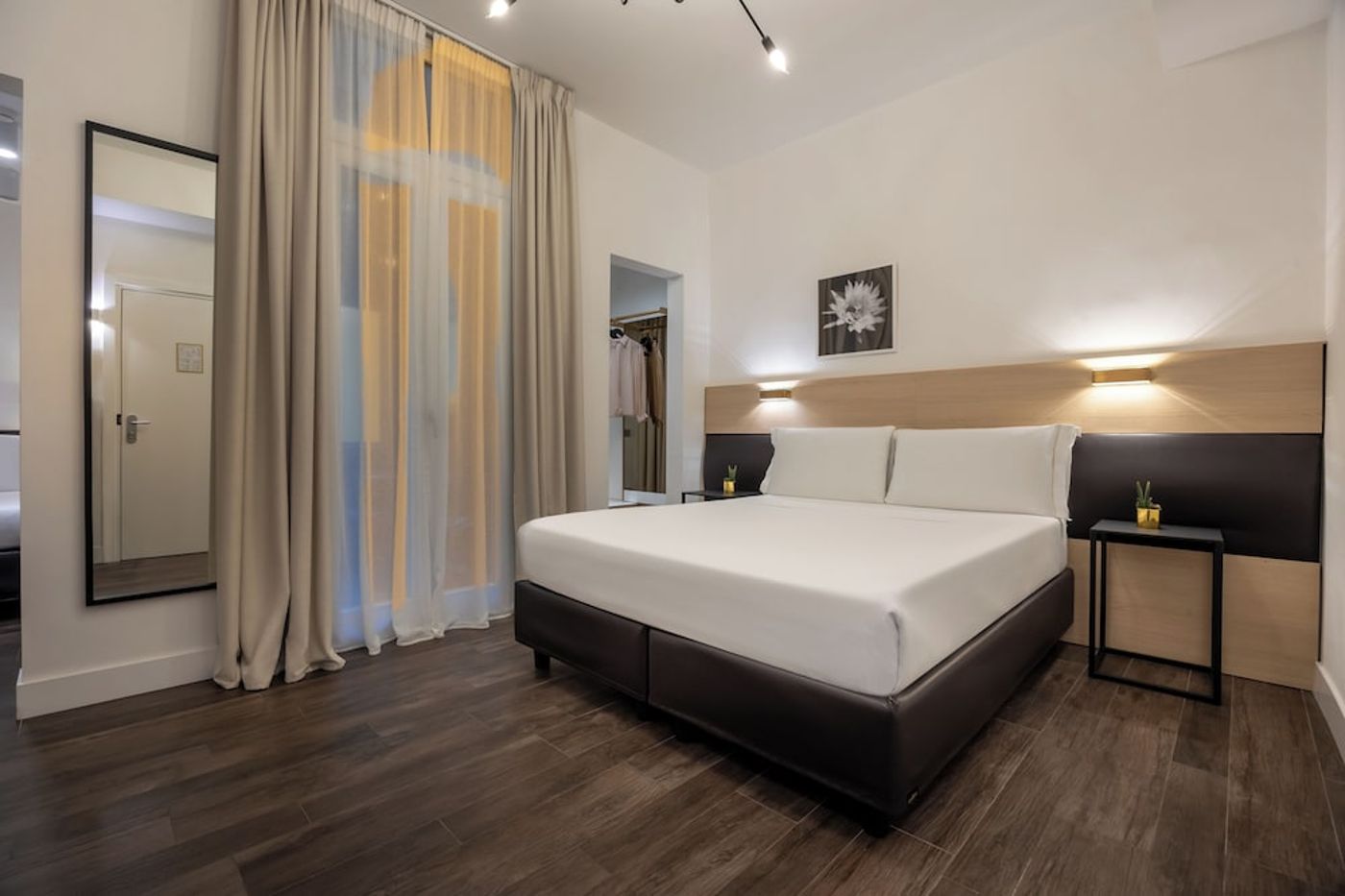 expedia-3159351-25