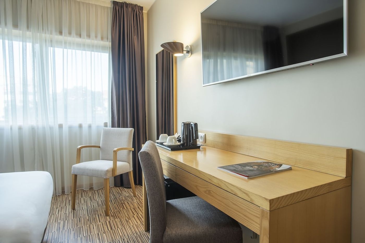 expedia-3166062-25