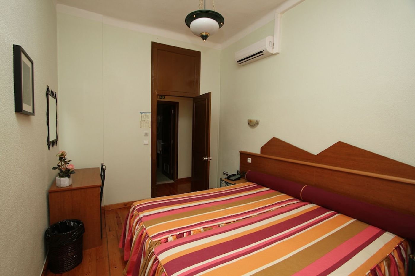 expedia-3161440-16