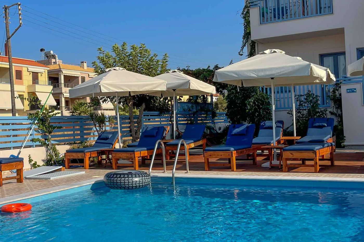 Blue Sky Hotel Apartments