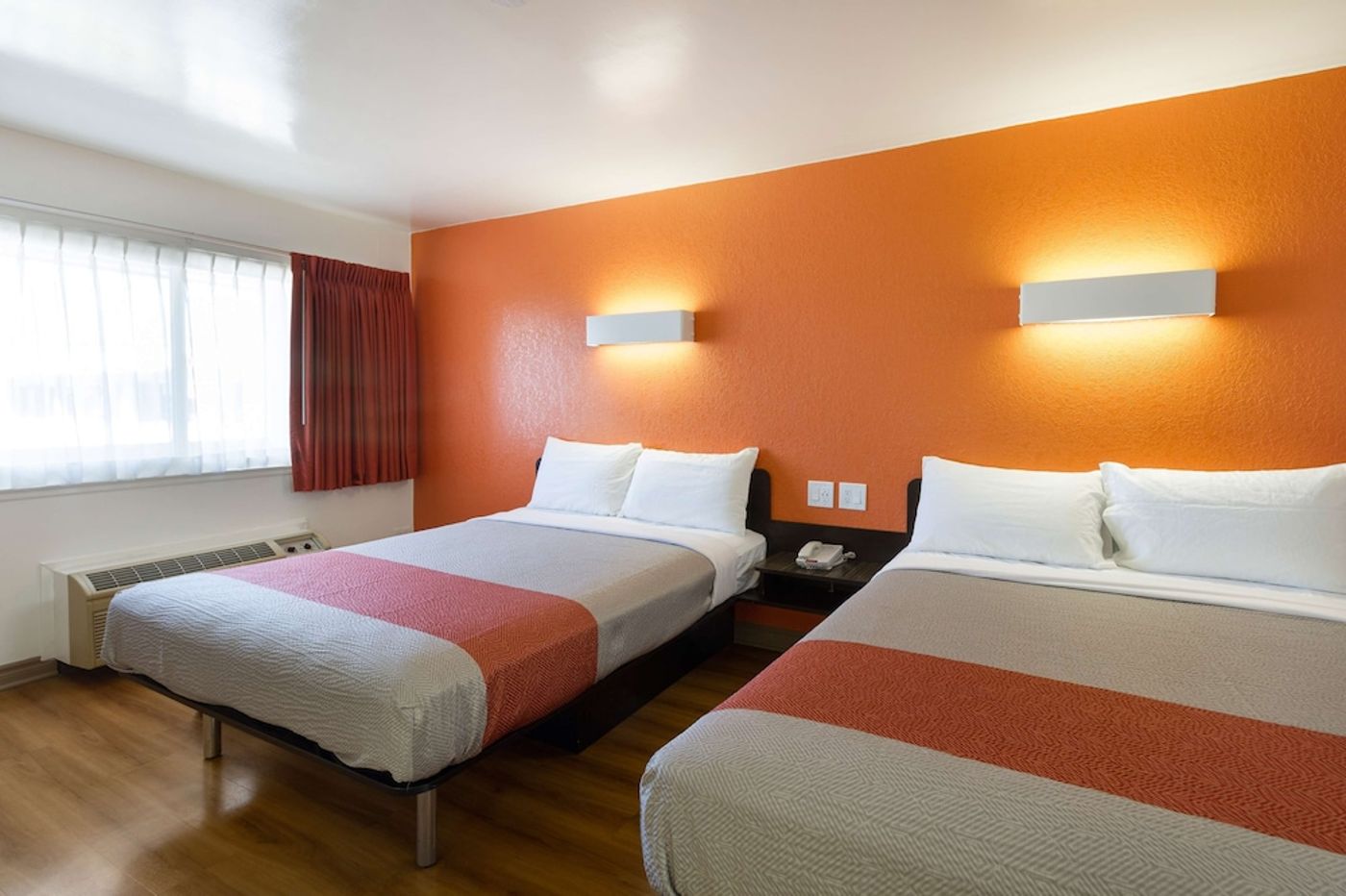 expedia-3158869-10