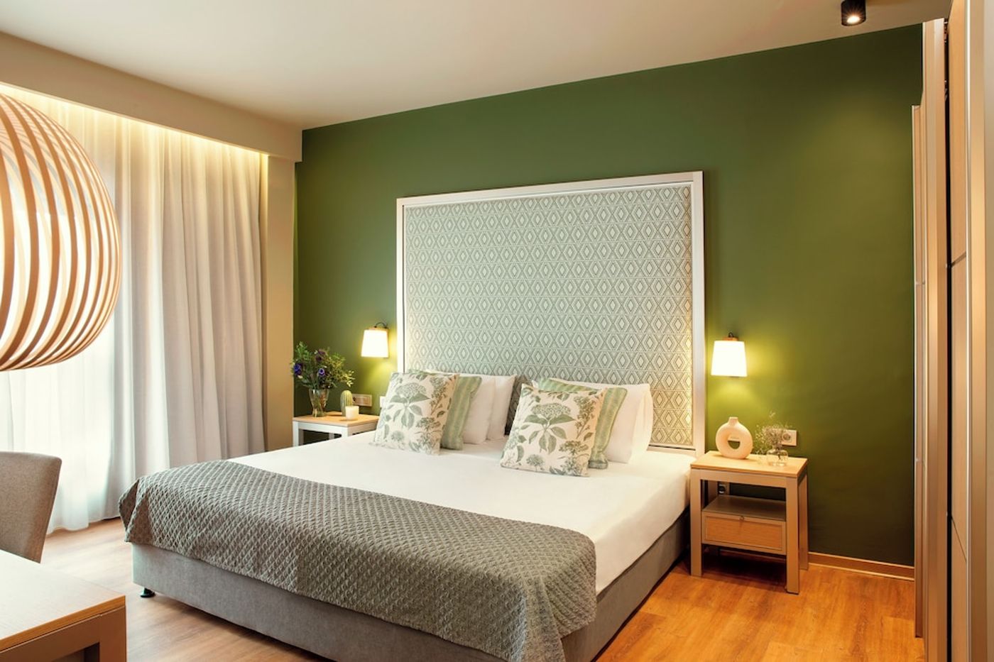 expedia-3162975-22
