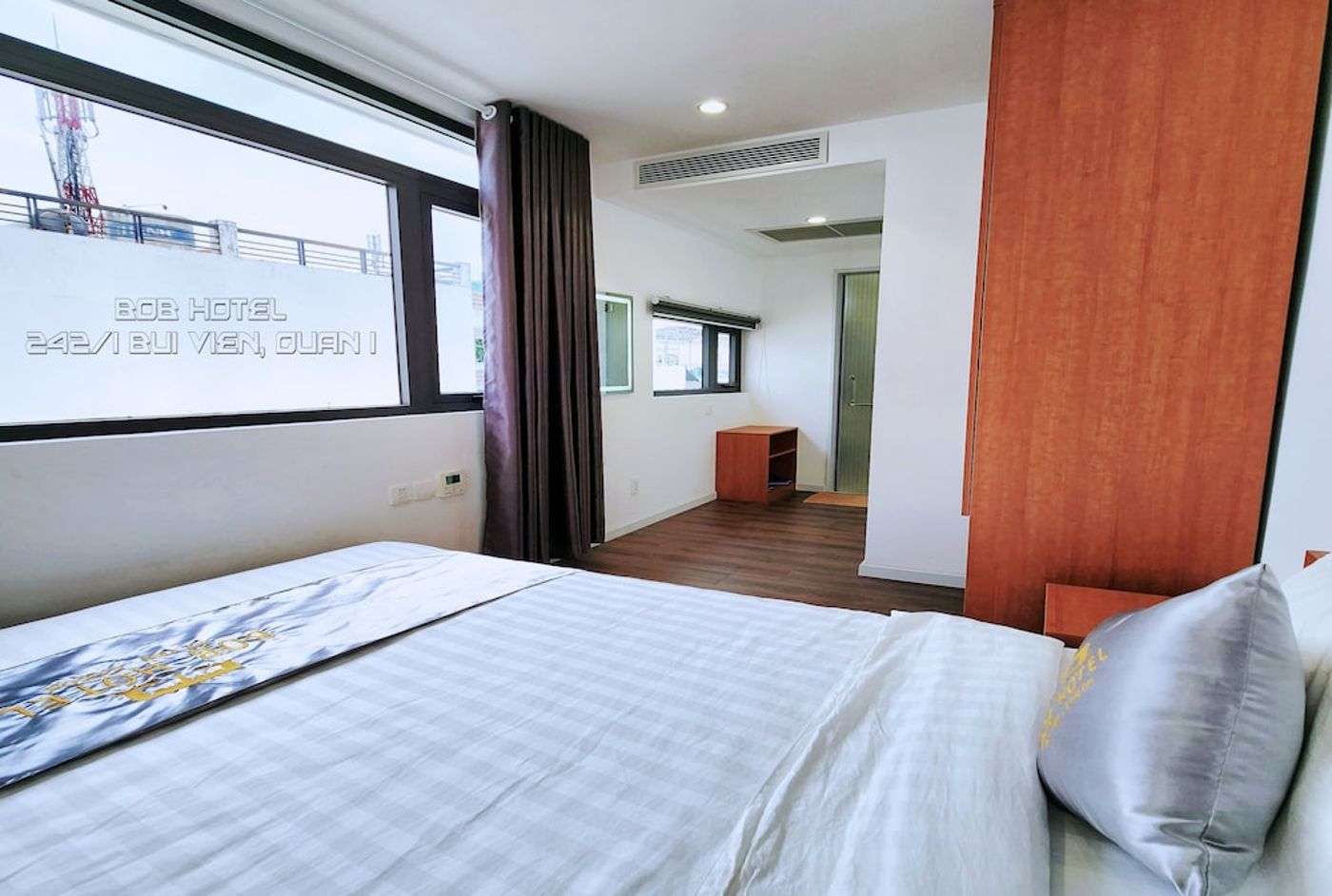 expedia-3163166-9