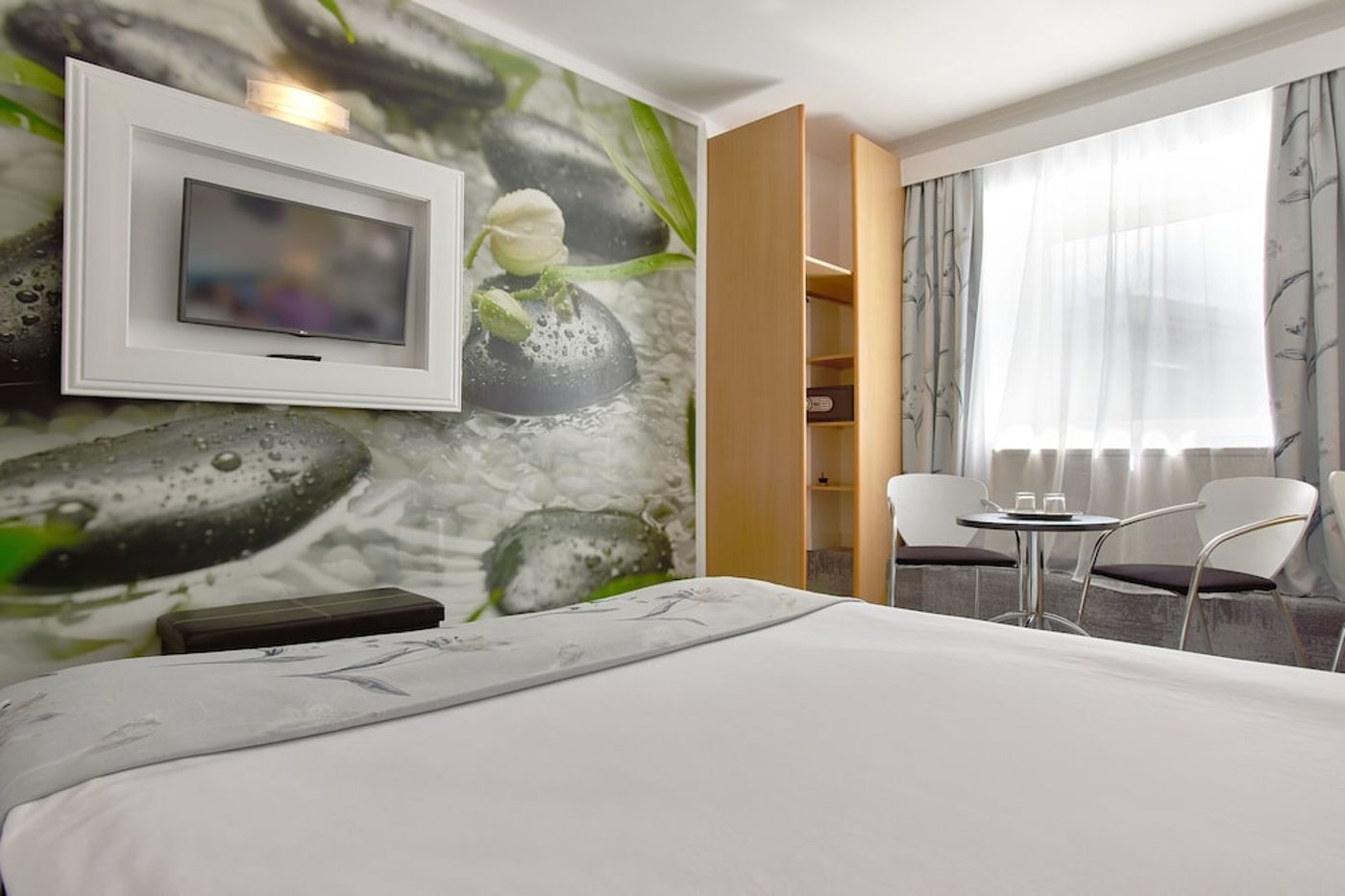 expedia-3166075-20