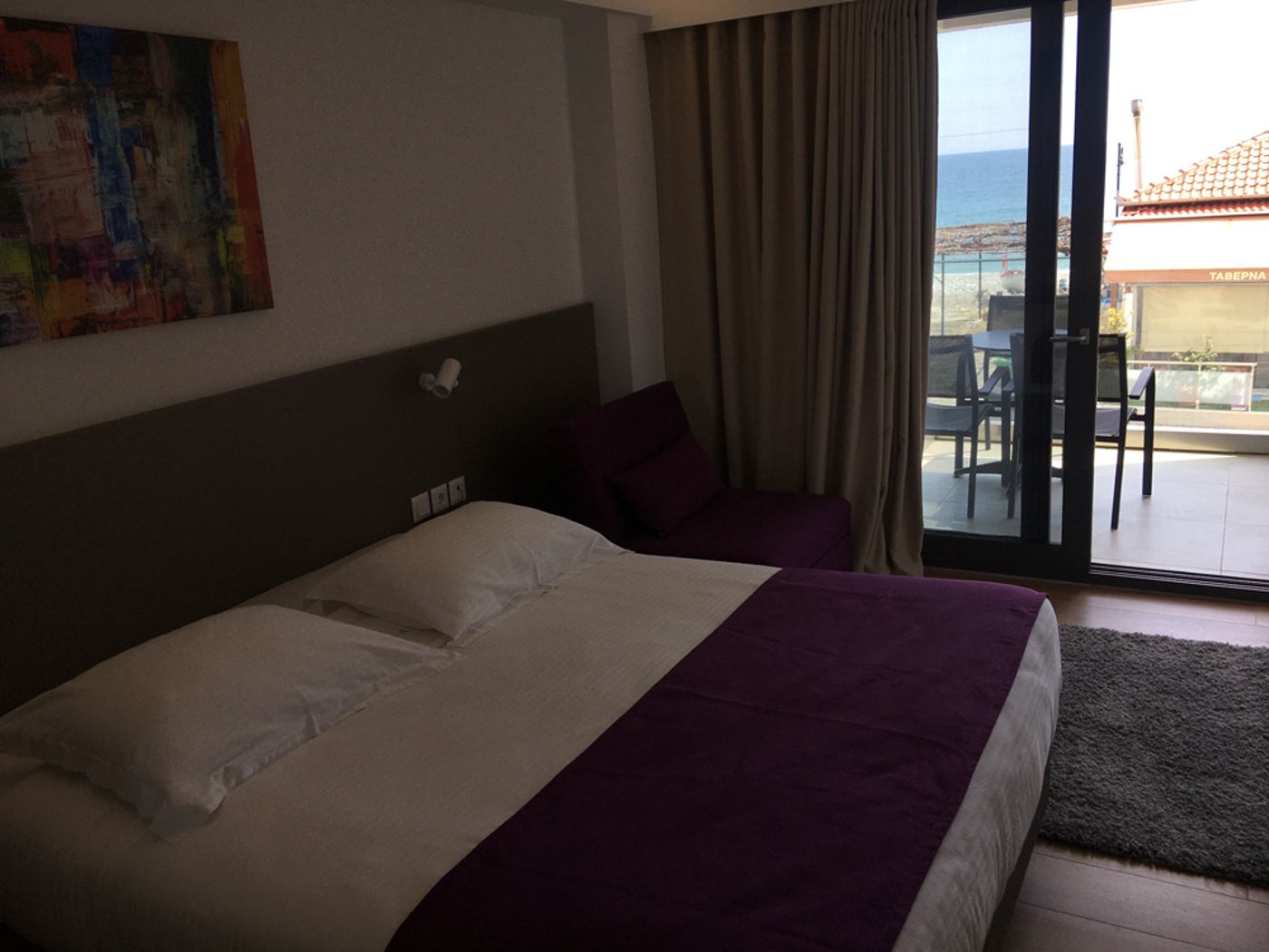 Oasis Apts & Rooms