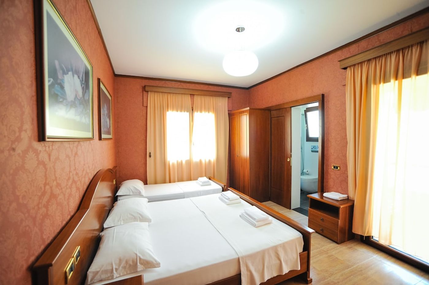 expedia-3157291-25