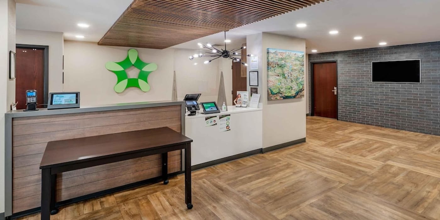 expedia-3159657-3