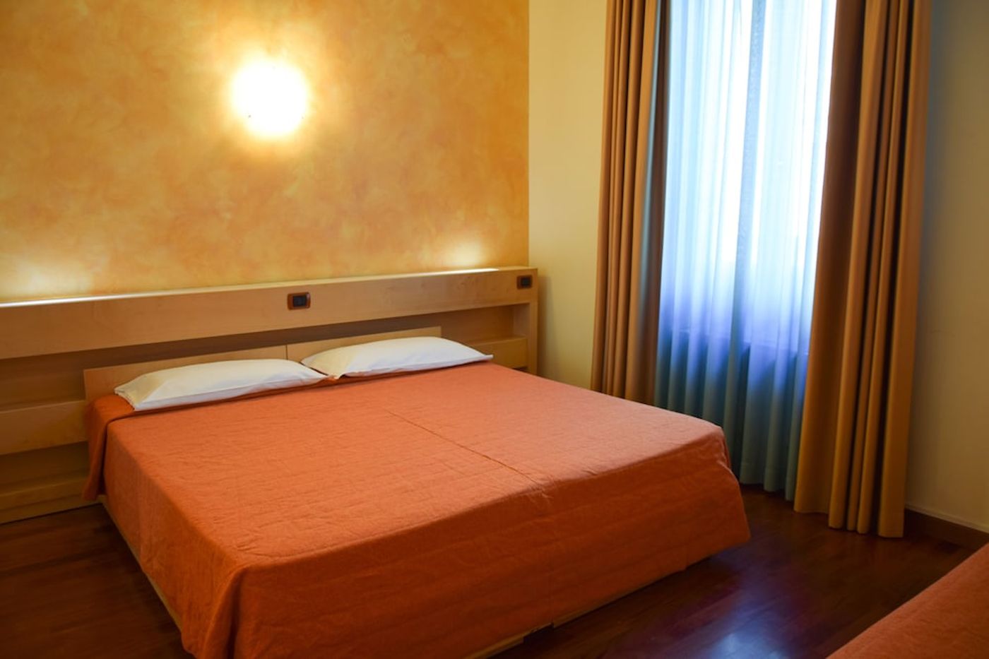 expedia-3163475-7