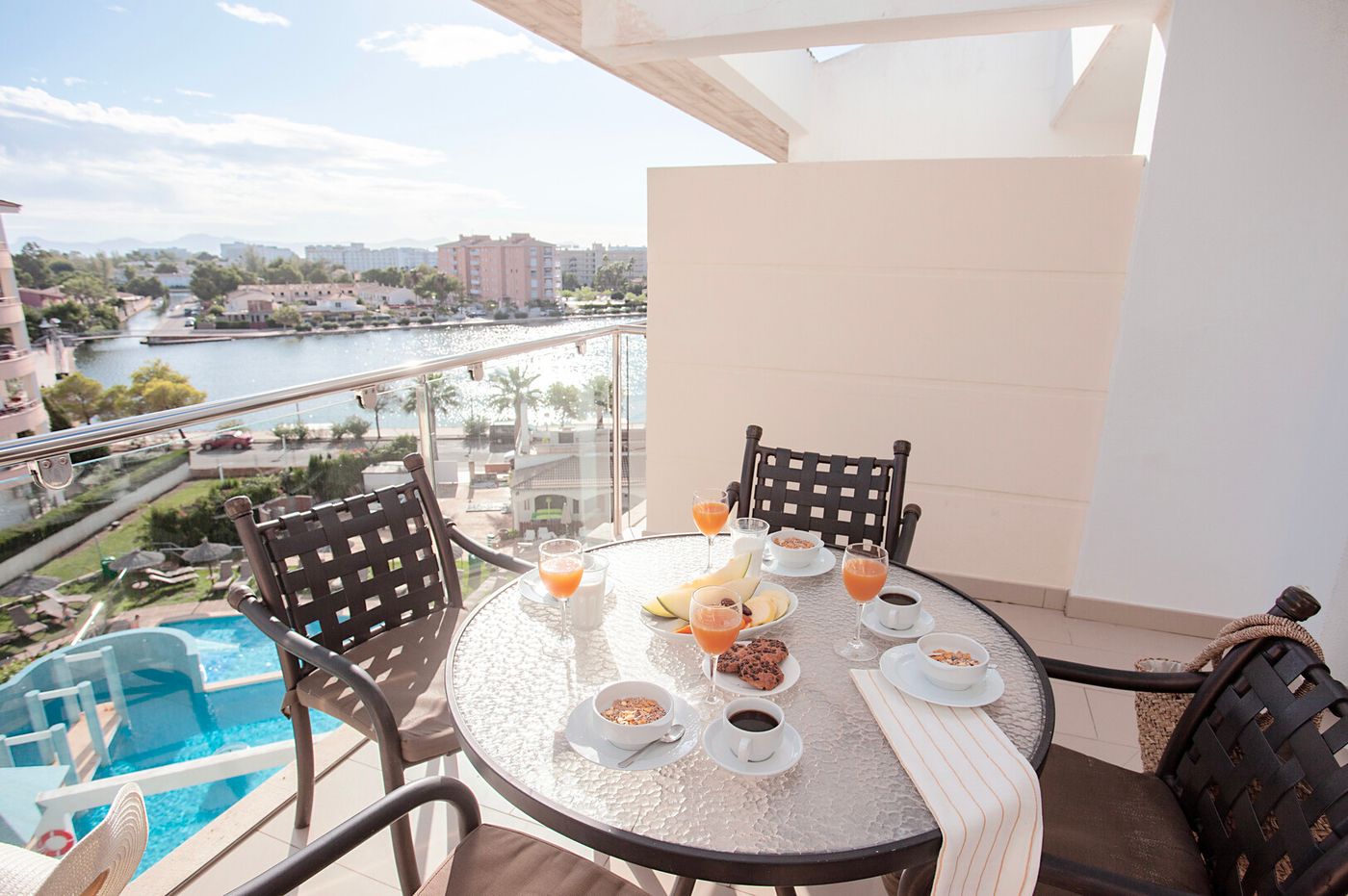 03.02.26 Ona Garden Lago