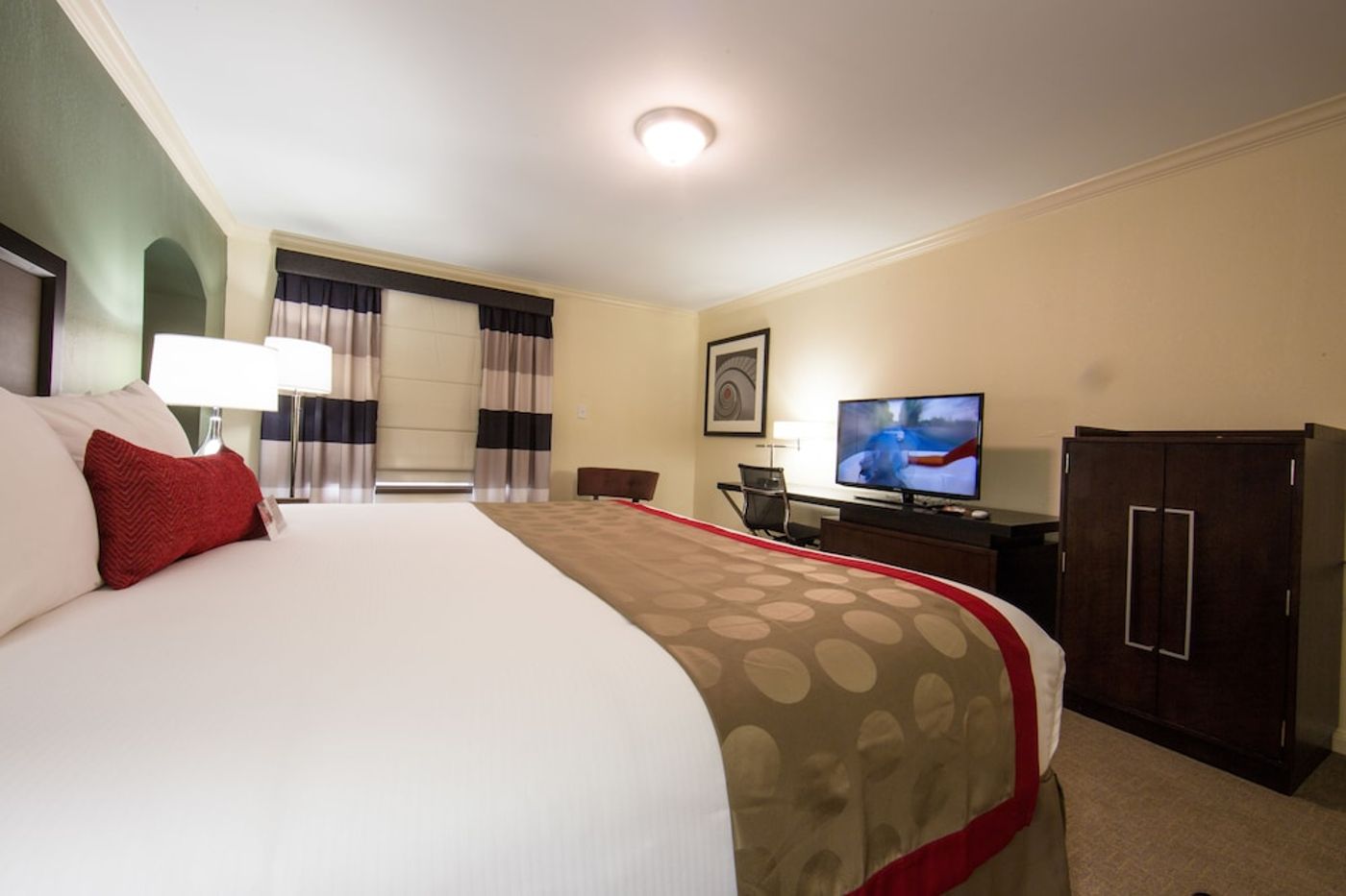 expedia-3158494-13