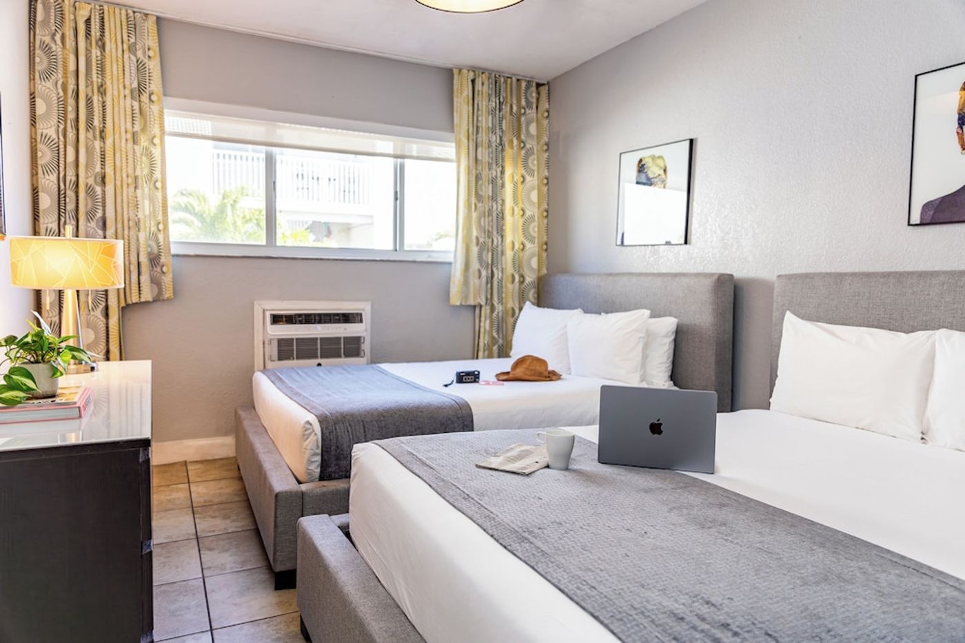 expedia-3162379-13