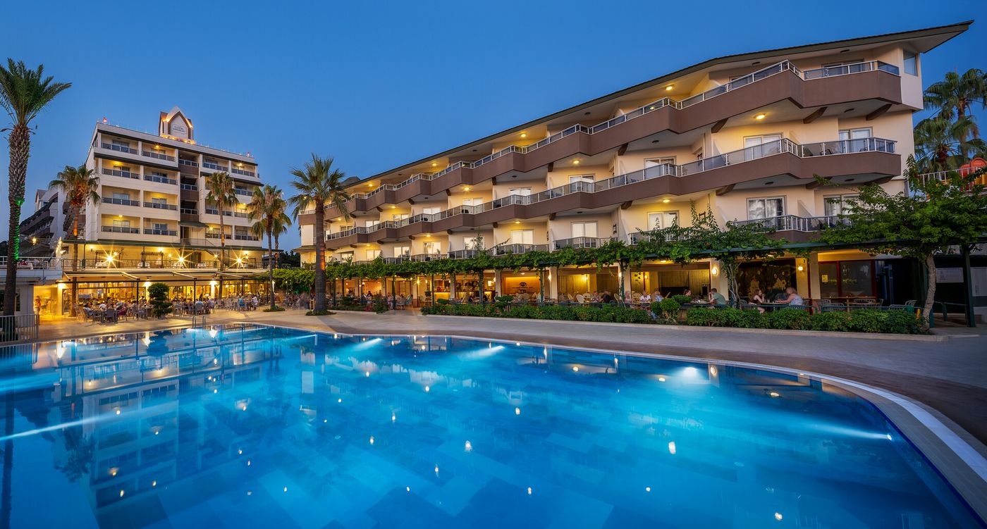 Galeri Resort Hotel