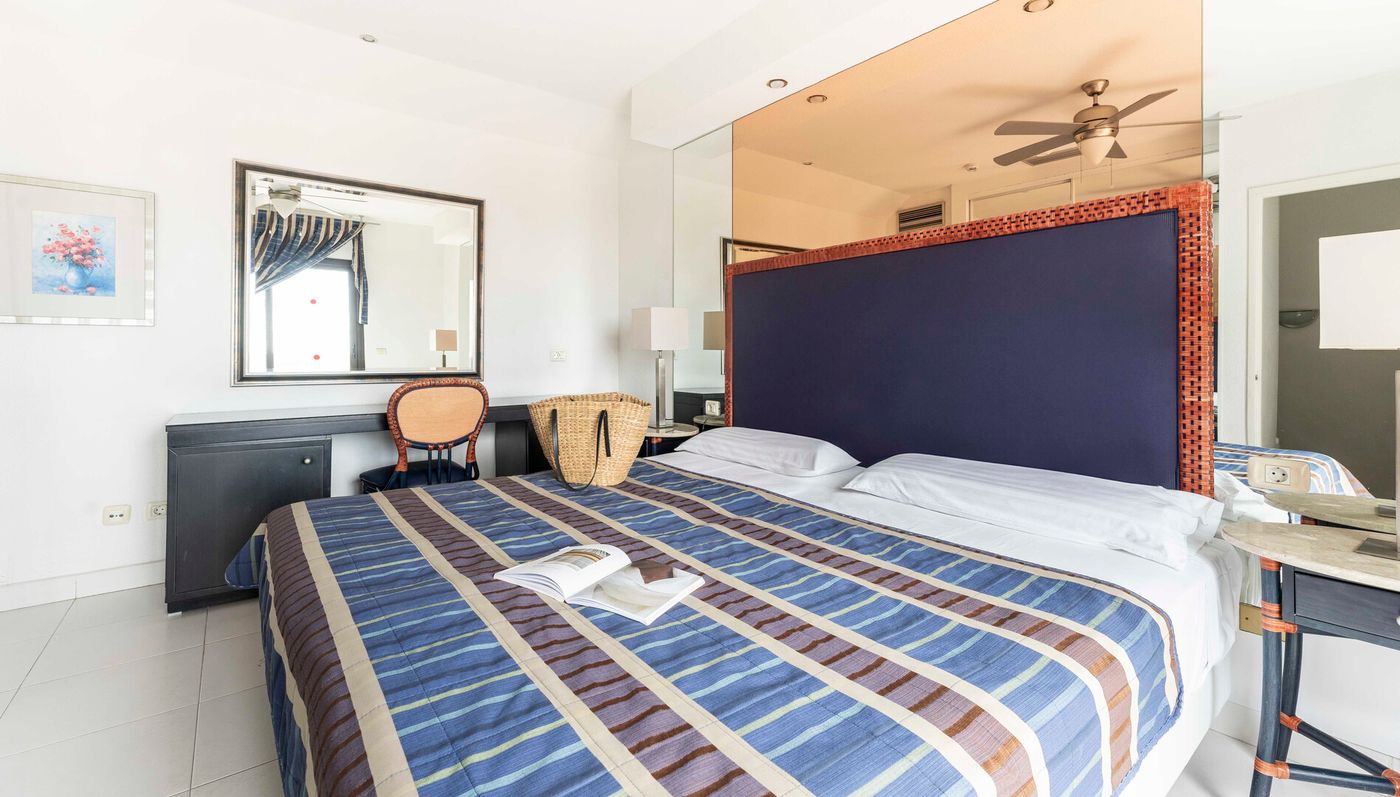 15.12.25 ONA Beverly Hills Heights