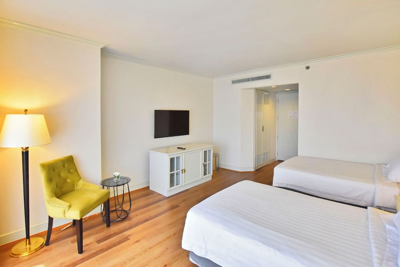 expedia-3165237-21