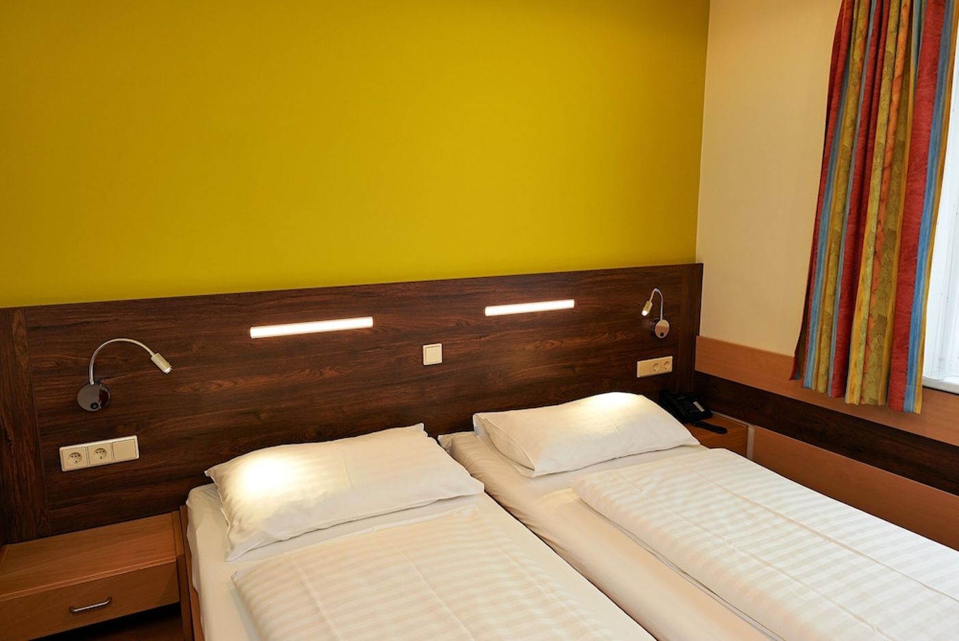 expedia-3163942-29