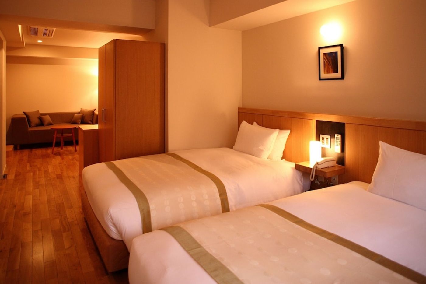 expedia-3166074-6
