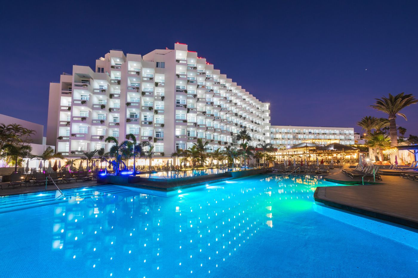 01.06.26 Alexandre Hotel Troya
